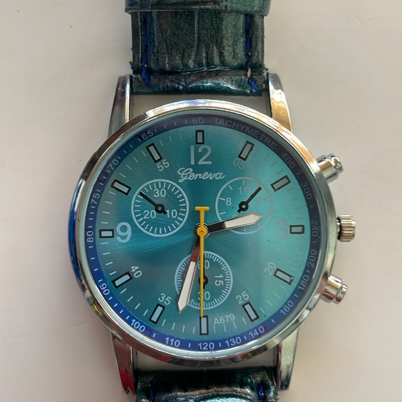 Men’s Sports Watch with Crocodile Effect Strap Blue - Picture 5 of 11